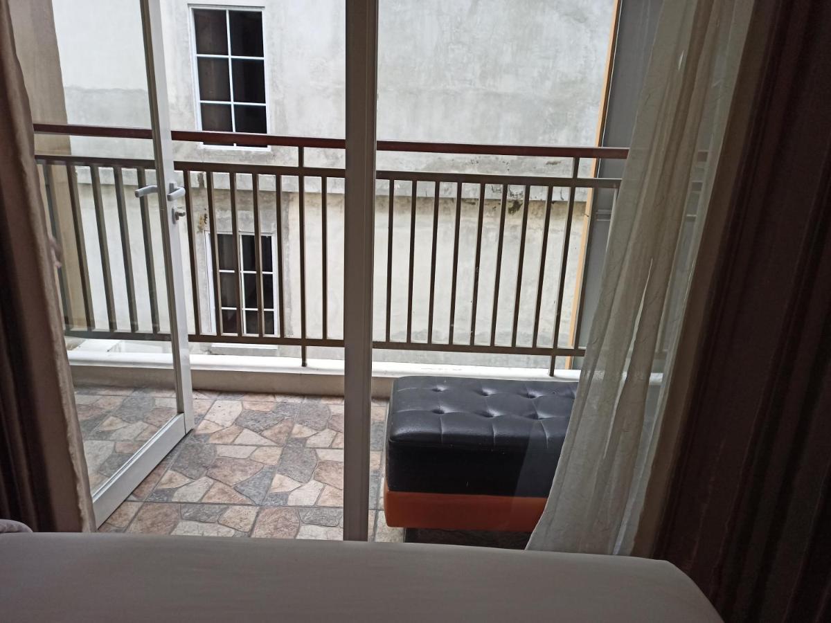 สวีท รูม ออน สติวเดนต์ พาร์ค อพาร์ตเมนต์ Aparthotel ยอกยาการ์ตา ภายนอก รูปภาพ