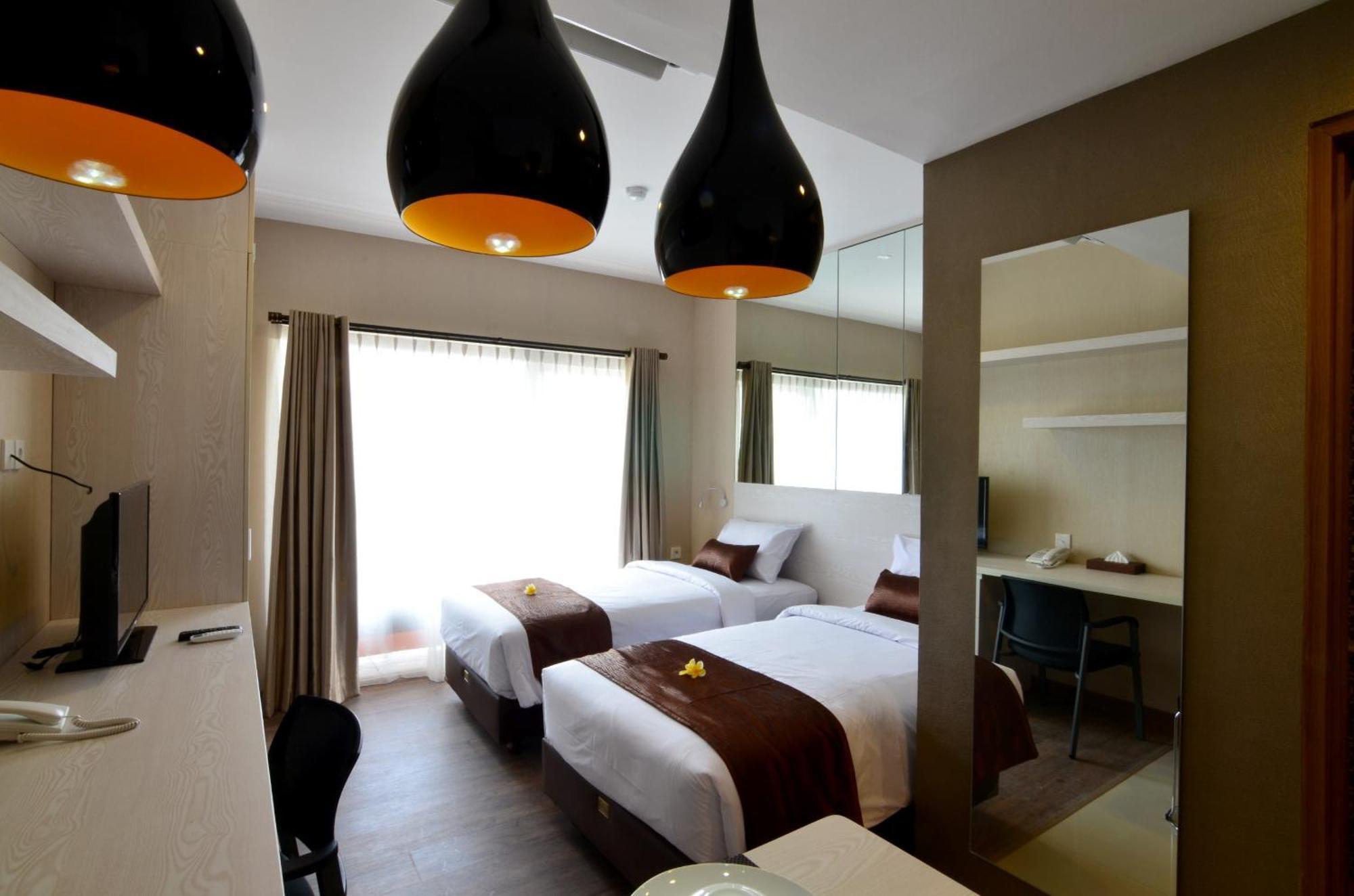 สวีท รูม ออน สติวเดนต์ พาร์ค อพาร์ตเมนต์ Aparthotel ยอกยาการ์ตา ภายนอก รูปภาพ