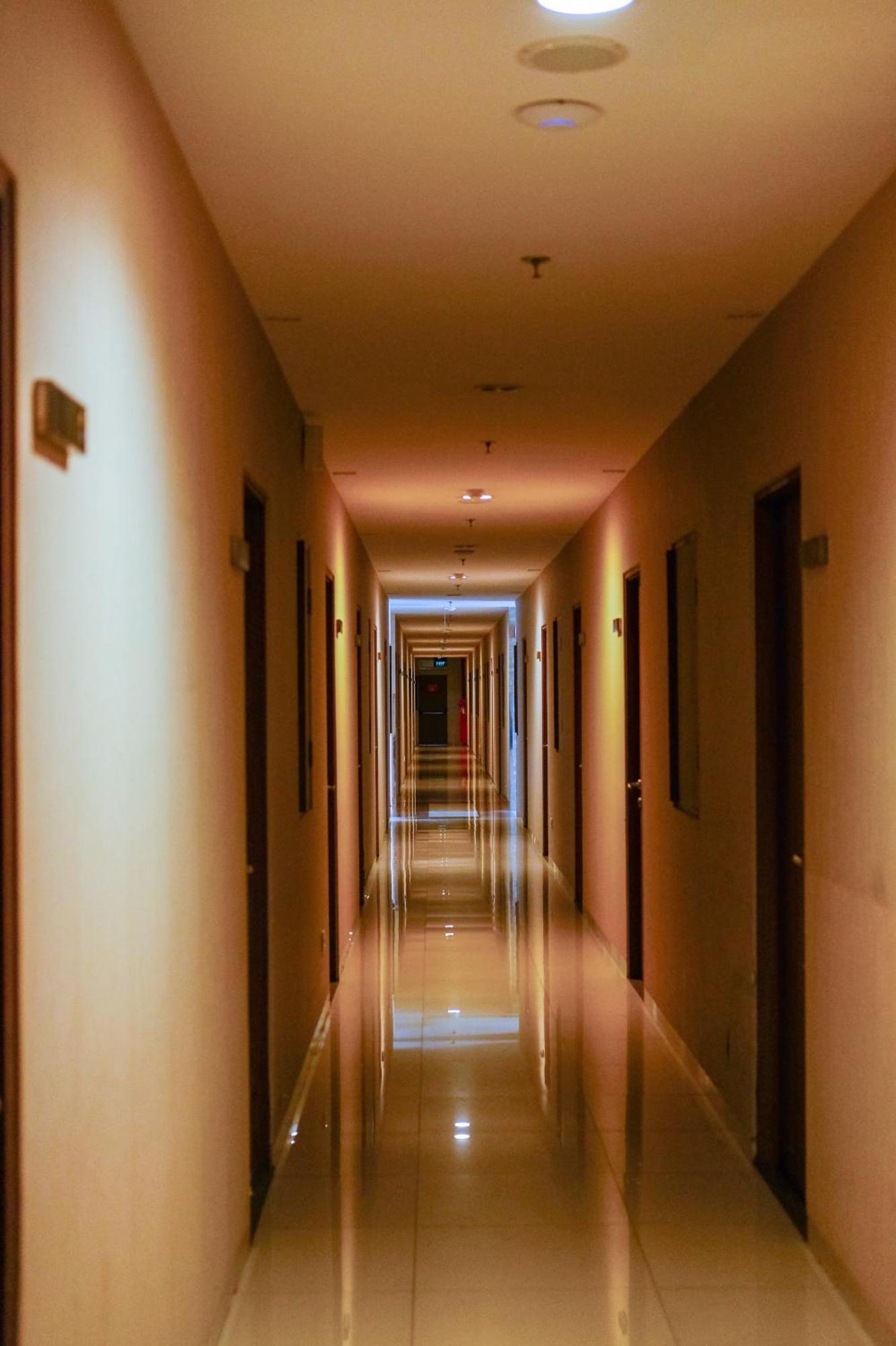 สวีท รูม ออน สติวเดนต์ พาร์ค อพาร์ตเมนต์ Aparthotel ยอกยาการ์ตา ภายนอก รูปภาพ